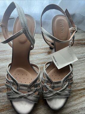 Geox Women's Metallic Silver Slingback Heels